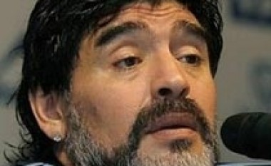 Maradona kërkon WC luksoze në Kampionatin Botëror