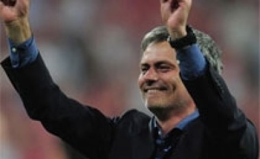 Mourinho: Lojtarët e Realit nuk janë yje