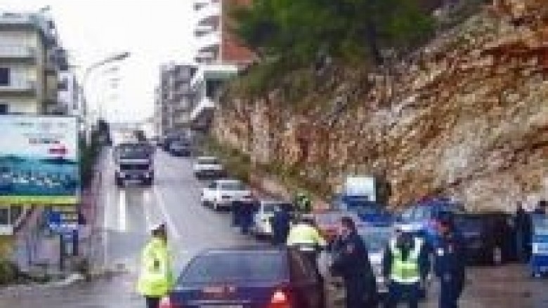 Sarandë, në hetim 4 persona për falsifikim dokumentesh