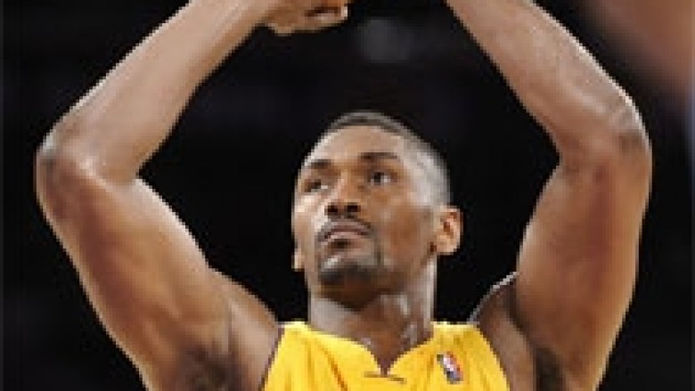 NBA: Artest çon në avantazh Lakersat