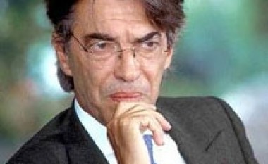 Moratti: Mourinho u largua nga Italia jo nga Interi