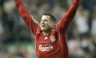 Carragher: Harrojeni titullin, mendoni për LK