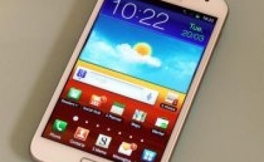 Samsung shet 7 milionë Galaxy Note