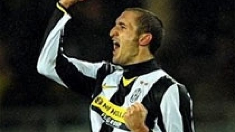 Chiellini i ofrohet Realit dhe Cityt