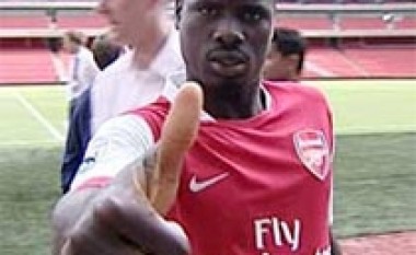 Eboue: Qëndrimi te Arsenali jo i sigurt