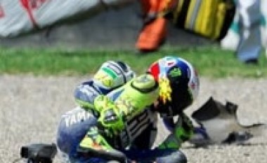 Moto GP: Lëndohet Rossi