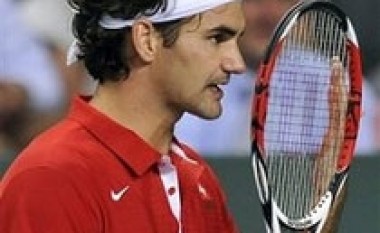 Federer përballë Soderling në finalen e French Open