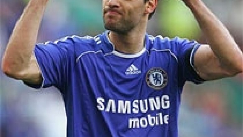 United në garë për Ballack