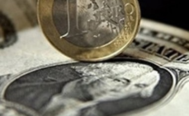 Euro humb vlerën gati 1%