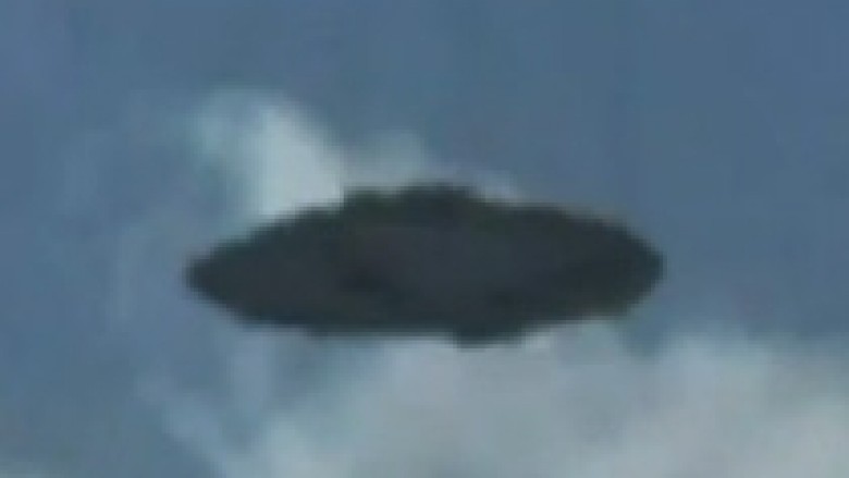 Rusët kapën një UFO? (Video)