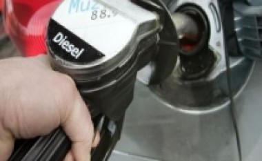 OPEC në gjendje të prodhojë edhe 3 milionë barelë naftë në ditë