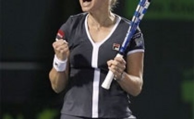 Henin takohet me Clijsters