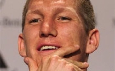 Milan dhe Inter në garë për Shweinsteiger