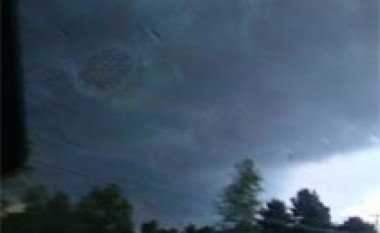 UFO mbi qiellin e New Yorkut