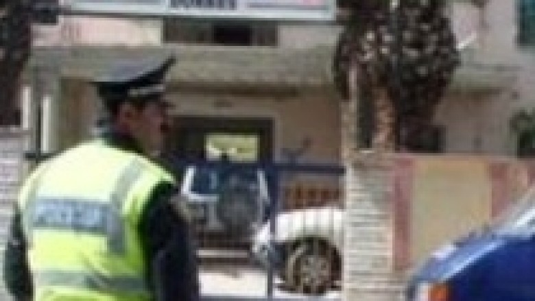 Durrës, kanosi biznesmenin, arrestohet 28 vjeçari