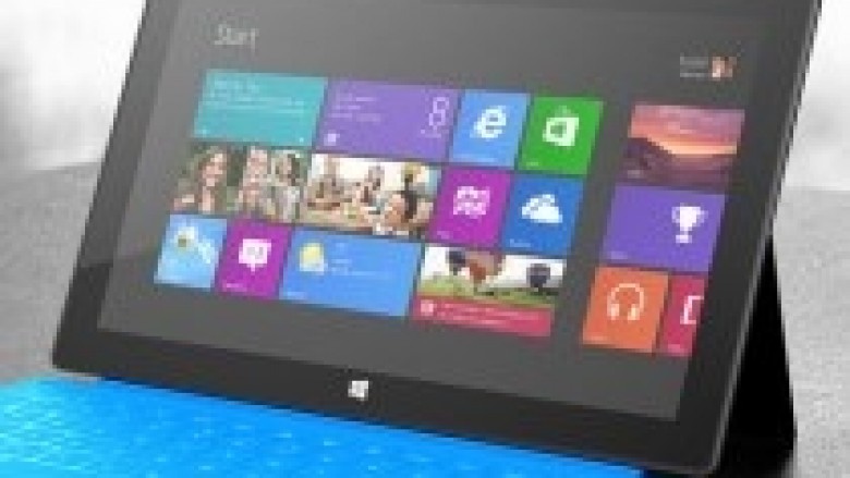 Microsoft zbret çmimin e tabletit Surface RT