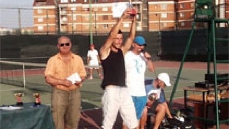 Granit Bajraliu triumfon në ‘Prishtina Open 2012’