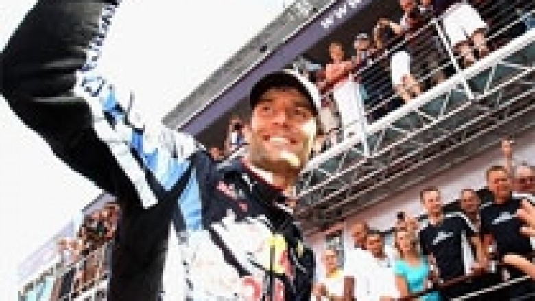 Webber sqarohet me Red Bull