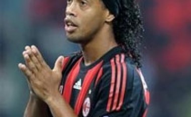 Ronaldinho drejt MLS?