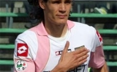 Cavani: Më vjen keq për Palermon