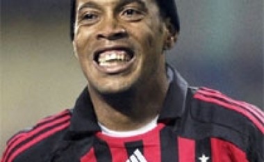 Ronaldinho shumë pranë largimit