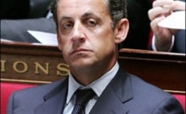 Sarkozy nuk do t’i amnistojë të burgosurit këtë vit