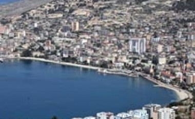 Saranda mbush arkën, 200 mijë turistë të huaj