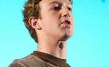 Zuckerberg shpallet personi mediatik më i pushtetshëm në Britani