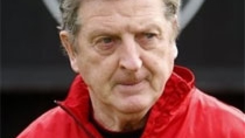 Hodgson pret transferime të reja