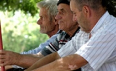 Shqipëri, kriza e skemës së pensioneve