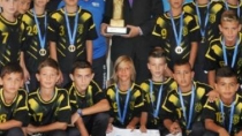 Krasniqi priti fituesit e ‘Gothia Cup 2013’