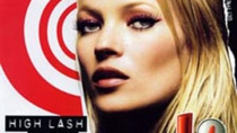 Kate Moss ‘topless’ në reklamën e re (Video)