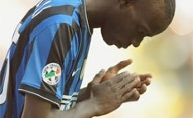 Eto’o: Balotelli mund të bëhet më i miri