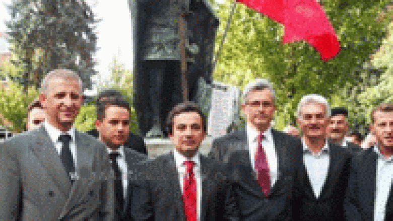 Nderime para monumentit të Skënderbeut në Bruksel