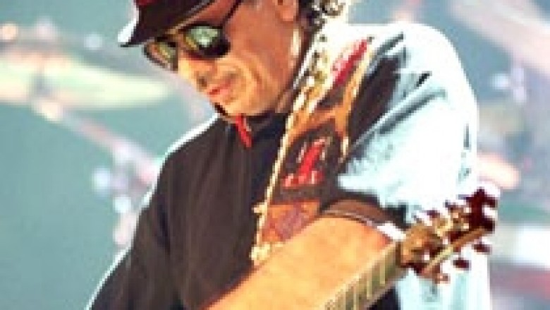 Santana bashkëpunon me Lopezin dhe Turnerin