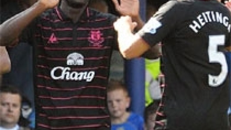 Saha i jep fitoren Evertonit