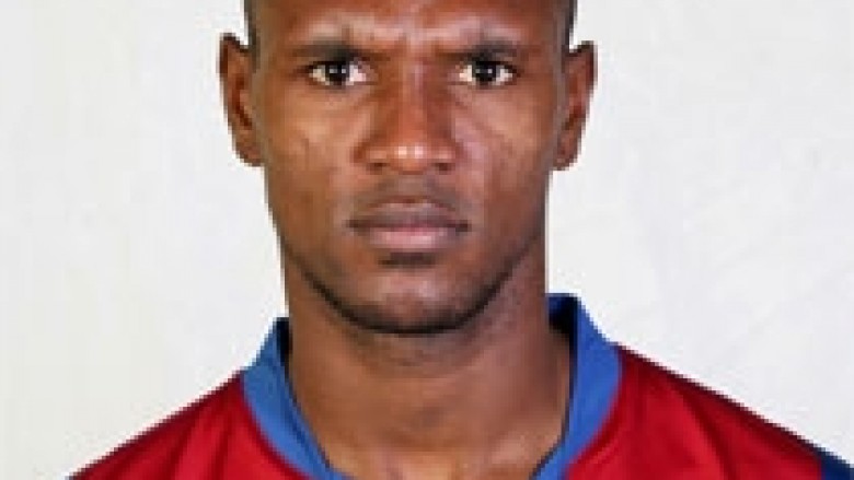 Abidal: Trofeu i La Ligas është primar