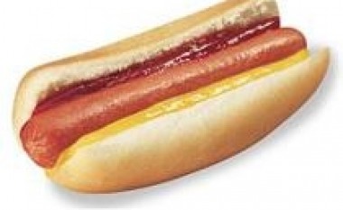 18 muaj burg për një hot dog