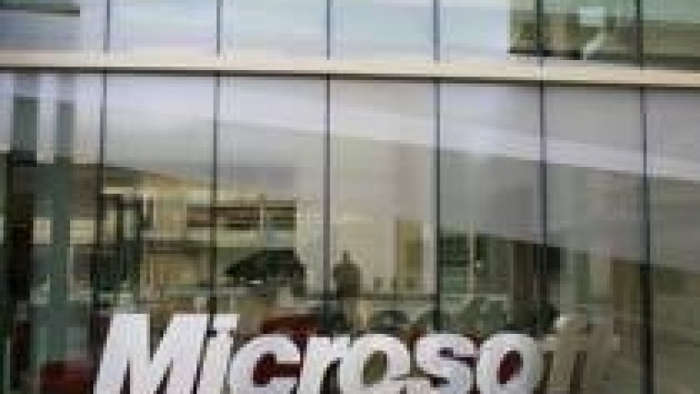 Microsoft pregatitet të hap 32 dyqane të reja me rastin e daljes në treg të Windows 8