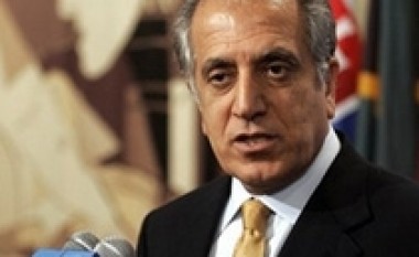 Khalilzad: Statusi i Kosovës të zgjidhet sa më shpejt