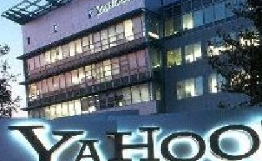 Microsoft prapë i interesuar për Yahoo?