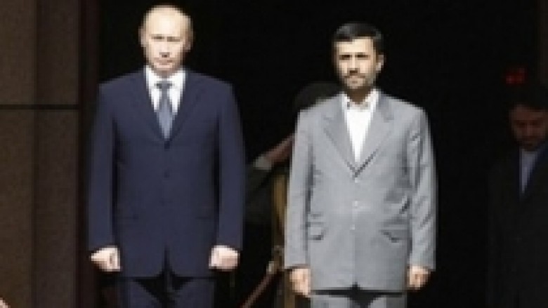 Putin mbërrin në Iran