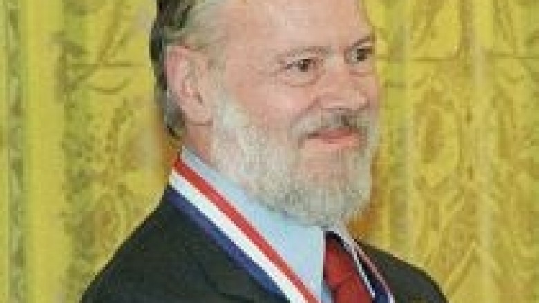 Vdes Dennis Ritchie