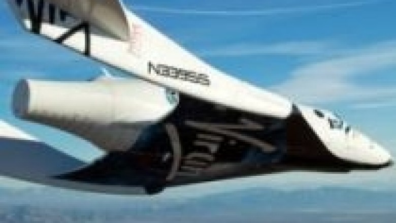 “Virgin Galactic” sjell avionët e parë hapësinor për turistë