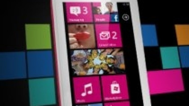 Zyrtare: Nokia lanson modelin Lumia 710