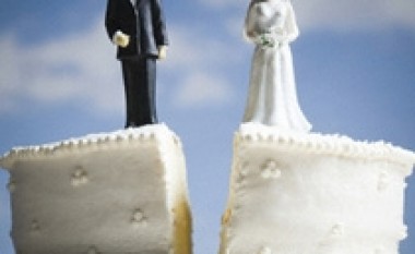 Viti i pestë i martesës është bërë vit i krizës