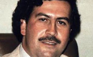 Escobar dogji 2 milionë dollarë për t’u ngrohur