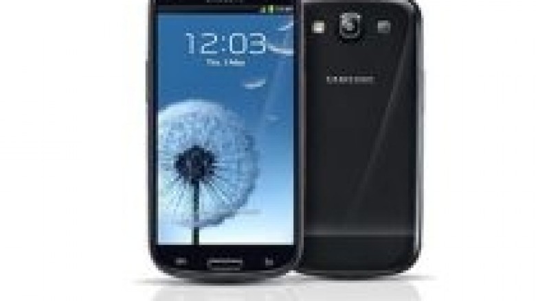 Samsung prezanton Galaxy SIII me ngjyrë të zezë