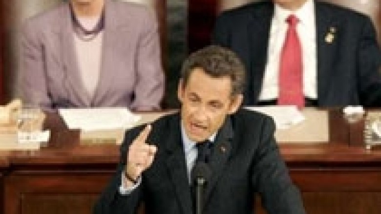 Sarkozy përforcon miqësinë me SHBA-në