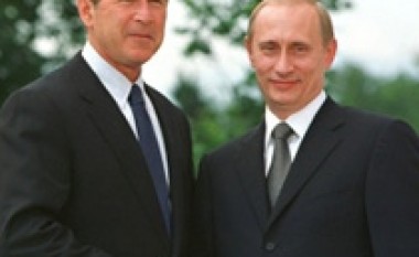 Bush: Kosova, një nga çështjet për të cilat nuk pajtohem me Putinin